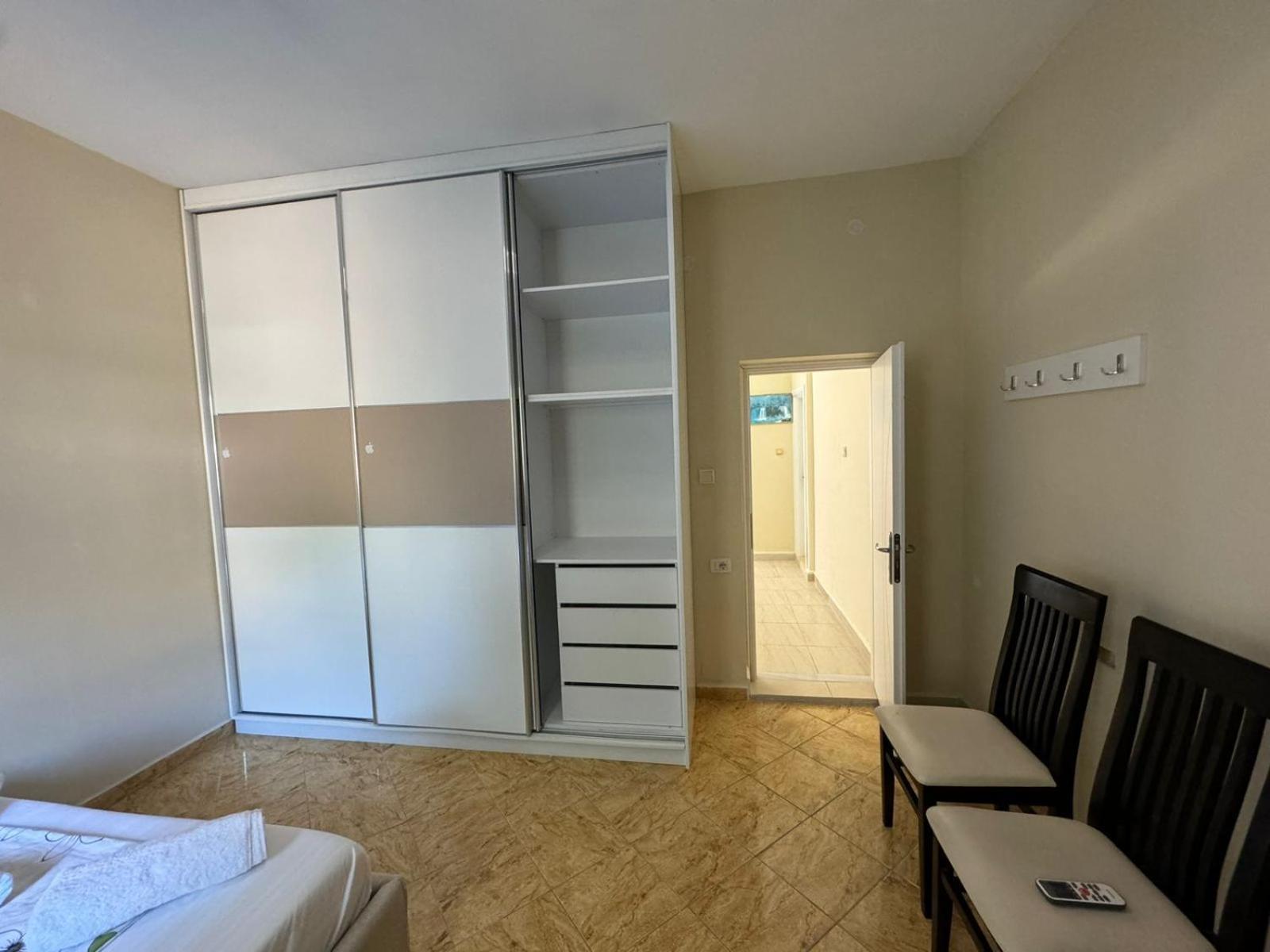 Miri Apartments Sarande Exterior photo