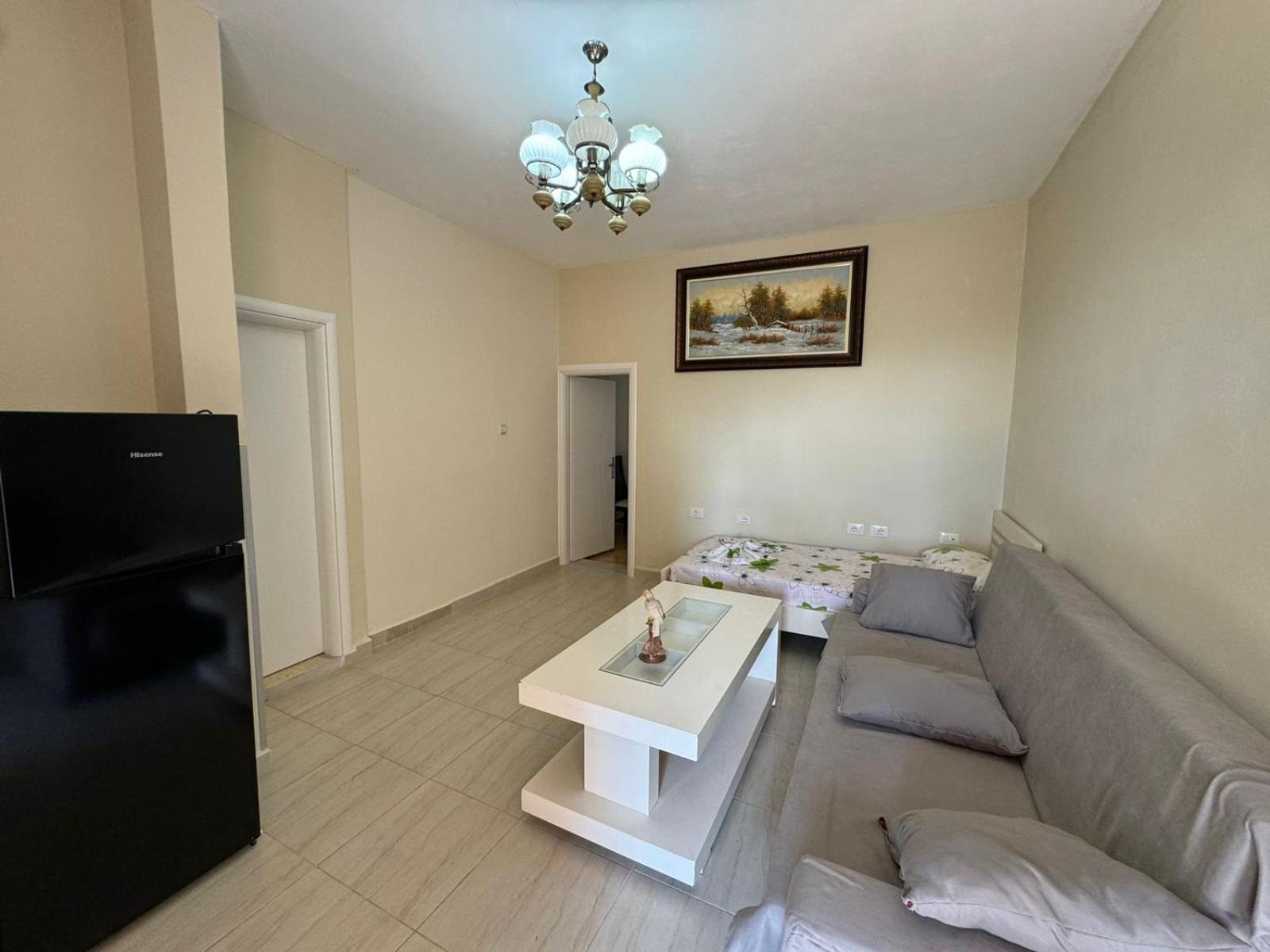 Miri Apartments Sarande Exterior photo